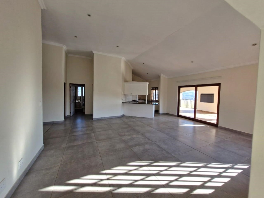 To Let 3 Bedroom Property for Rent in Meerhof North West